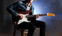 Mistr kytary, výherce Austrálie má talent, Joe Robinson připravuje sérii koncertů i workshop