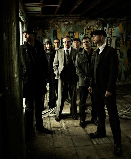 NA AERODROME FESTIVALU ZAHRAJÍ TAKÉ ENERGIČTÍ FLOGGING MOLLY!