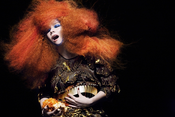 Björk ze zdravotních důvodů letos na Colours of Ostrava nevystoupí!