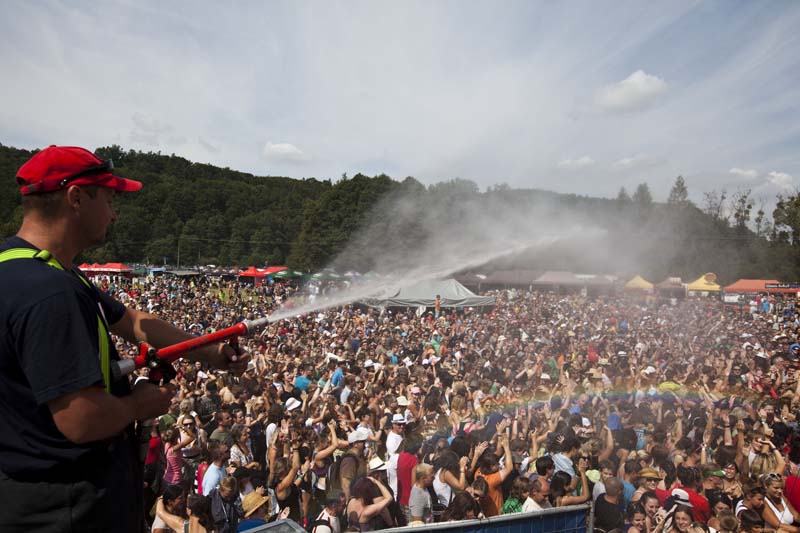 Hudební festival Hrady CZ navštívilo nejvíce lidí v osmileté historii, s téměř šedesáti tisícovou návštěvností patří k největším kulturním akcím v zemi!