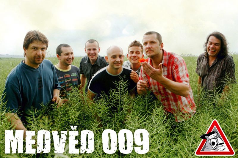 Přijďte oslavit 16let kapely Medvěd 009!
