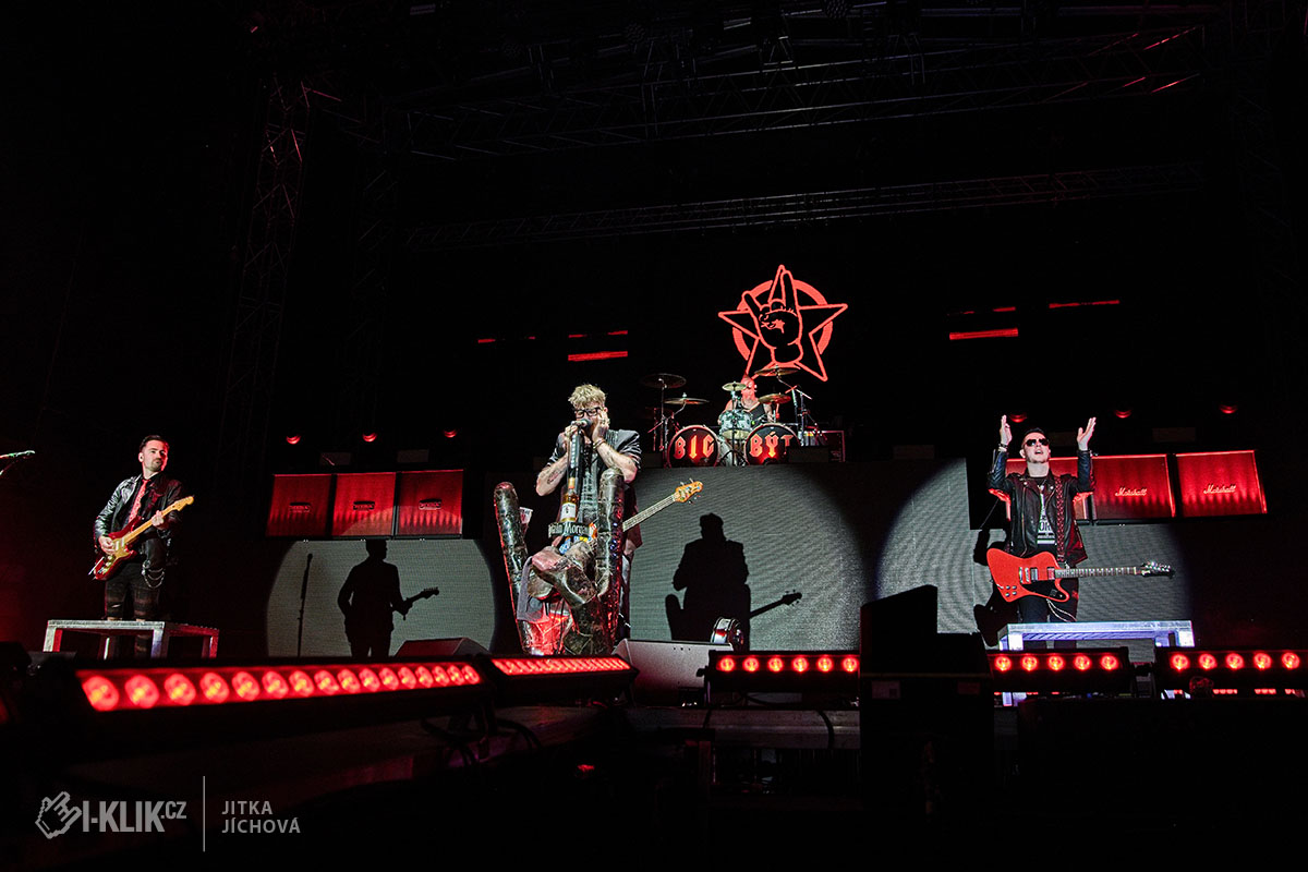 V Kutné Hoře proběhl poslední „megakoncert“ Rybiček 48